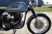 Picture 7 - Norton 650SS Cafe Racer motorbike