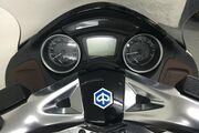 Picture 5 - Piaggio X10 500 Maxi Scooter motorbike