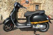 Picture 5 - Vespa GTS 300 Supersport with ABS and Traction control motorbike