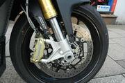 Picture 2 - Aprilia Tuono V4 1100, 2015, 2250 miles, Donnington blue motorbike