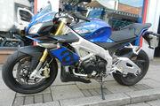 Picture 5 - Aprilia Tuono V4 1100, 2015, 2250 miles, Donnington blue motorbike
