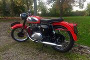 Picture 4 - BSA Super Rocket 1961 650cc All Correct Nut and Bolt Restoration motorbike