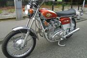 Picture 3 - 1971 BSA Rocket 3 motorbike