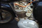 Picture 8 - 1964 BSA B40 350cc single cylinder matching numbers, complete, runs motorbike