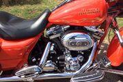 Picture 4 - 2007 Harley-Davidson FLHRSE 3 Road King Razor Red motorbike