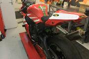 Picture 4 - Kawasaki ZX10 2015 motorbike