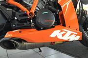 Picture 6 - KTM 1190 RC8R Sports motorcycle, Full Akrapovic, carbon fibre motorbike