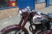 Picture 3 - 1953 BSA B31 Plunger motorbike