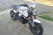 Picture 3 - Moto Guzzi Griso 8V 2009, lots of nice extras motorbike