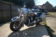 Picture 2 - Harley-Davidson Road King, carburetor, 2000 motorbike