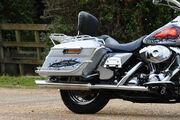 Picture 5 - Harley-Davidson Road King, carburetor, 2000 motorbike