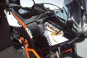 Picture 5 - KTM 990 Adventure R - 2013 Model - Black & White - Touring Bike motorbike