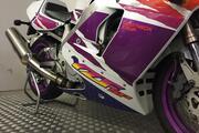 Picture 6 - Yamaha YZF750 SP 1995 GENESIS EXUP with 32905 km motorbike