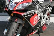 Picture 3 - 2015 Aprilia RSV4RF APRC ABS Super Pole No. 27 of 500 motorbike