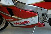 Picture 3 - Bimota YB6 FZR1000 1992 fresh from Japan motorbike