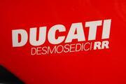 Picture 2 - Ducati Desmosedici RR No. 934 of 1500 – Ultra Rare Rosso Edition motorbike