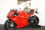 Picture 7 - Ducati Desmosedici RR No. 934 of 1500 – Ultra Rare Rosso Edition motorbike
