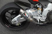 Picture 8 - Aprilia RSV4 Factory Edition Austin racing exhaust, smoked screen motorbike