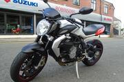 Picture 3 - 2014 MV Agusta Brutale 800 White/Red Superb Condition 1 Owner motorbike