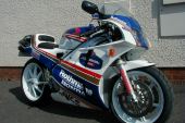 Honda RC30 VFR 750R ROTHMANS Only 2340 Miles STUNNING Rare MACHINE for sale