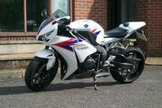 Picture 3 - Honda CBR1000 RR Fireblade 2012 HRC, Only 3600 Miles motorbike