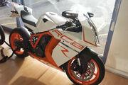 Picture 2 - 2013 KTM 1190 RC8 R 12 White motorbike