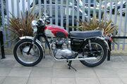 Picture 3 - Triumph TR6 650 SS motorbike