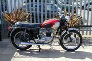 Picture 11 - Triumph TR6 650 SS motorbike