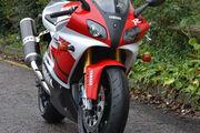 Picture 9 - Yamaha YZF-R7 2000 motorbike