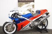 Picture 7 - Honda RC30 – Stunning One Owner UK Bike motorbike