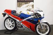 Picture 8 - Honda RC30 – Stunning One Owner UK Bike motorbike