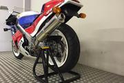 Picture 11 - Honda VFR750 RC30 1988 with 2707 km Original Rare Classic motorbike