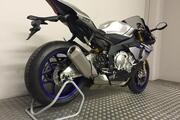 Picture 9 - New Yamaha YZF R1M 2015 MY Only 3 Miles motorbike