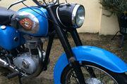 Picture 6 - BSA C15F 250cc clean and tidy bike not been run for a few years, kicks over motorbike