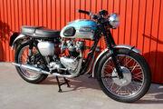 Picture 2 - Triumph Bonneville T120R 649cc 1960 Matching Numbers motorbike
