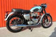 Picture 3 - Triumph Bonneville T120R 649cc 1960 Matching Numbers motorbike