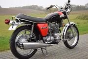 Picture 4 - 1973 Triumph Trident T150V motorbike