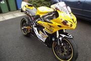 2006 Yamaha YZF R1 05 Yellow for sale