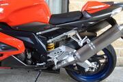 Picture 7 - Aprilia RSV1000R motorbike
