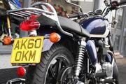 Picture 5 - 2010 Triumph Bonneville 865 SE Blue & White motorbike