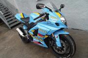 Picture 2 - 2007 Suzuki GSXR1000K7 998cc Supersport Blue/Yellow motorbike