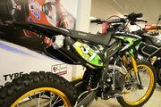 Picture 7 - XMOTO 200cc Scrambler Adult Teenager Size 4-stroke electric start, manual 5-speed motorbike