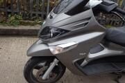 Picture 11 - Piaggio Xevo 125 2012, 9000 miles motorbike