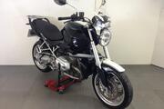 Picture 4 - BMW R1200R Classic Black motorbike