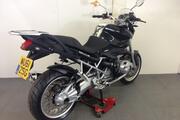 Picture 6 - BMW R1200R Classic Black motorbike