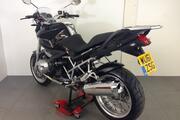 Picture 7 - BMW R1200R Classic Black motorbike