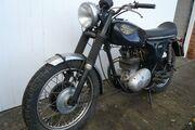Picture 2 - BSA Starfire 250 1972 Restoration Project - No MOT or V5 motorbike