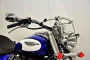 Picture 11 - Triumph Bonneville America 2001, Screen, Slash Cuts, Carrier, Panniers motorbike