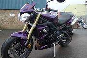Picture 3 - Triumph Street Triple 675 2012 motorbike