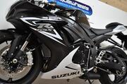 Picture 9 - Suzuki GSXR600, 2015, 950 Miles motorbike